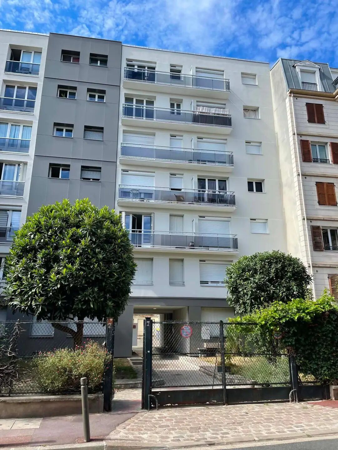 Appartement à louer, 29m², Suresnes