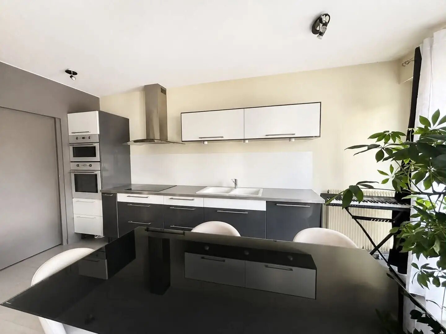 Appartement à vendre, 60m², Suresnes