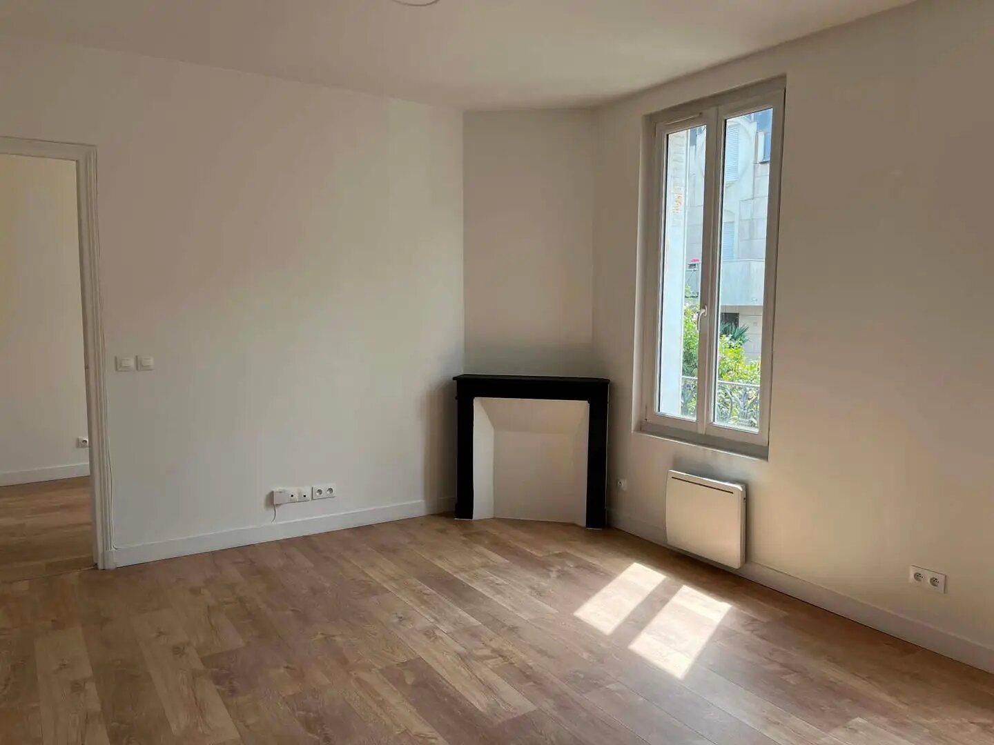 Appartement à louer, 35m², Suresnes