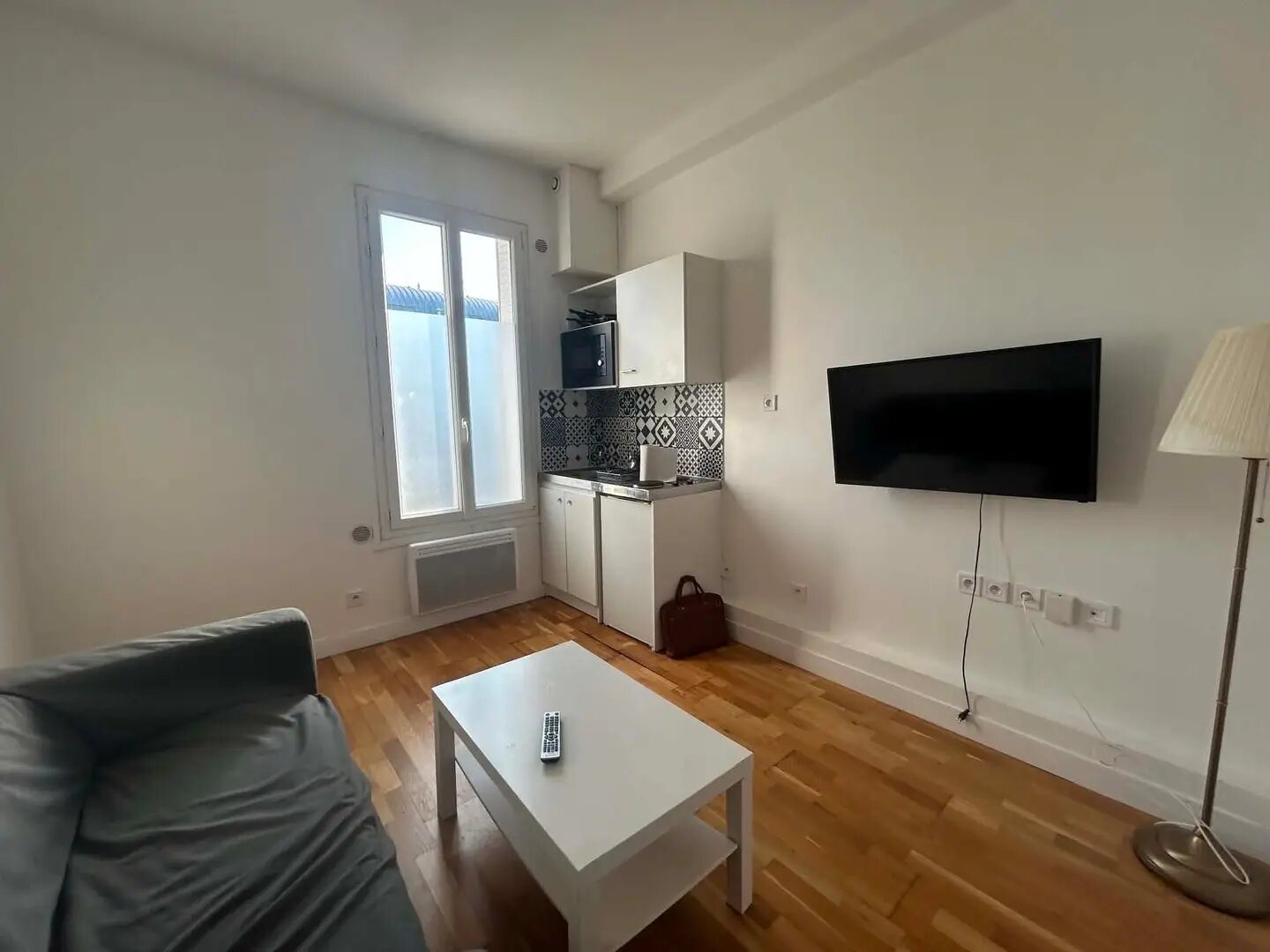 Appartement à louer, 28m², Suresnes