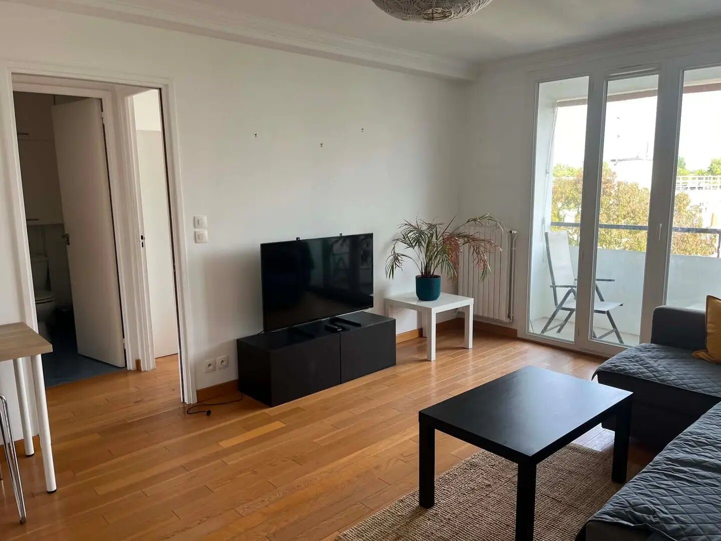 Appartement à louer, 73m², Suresnes