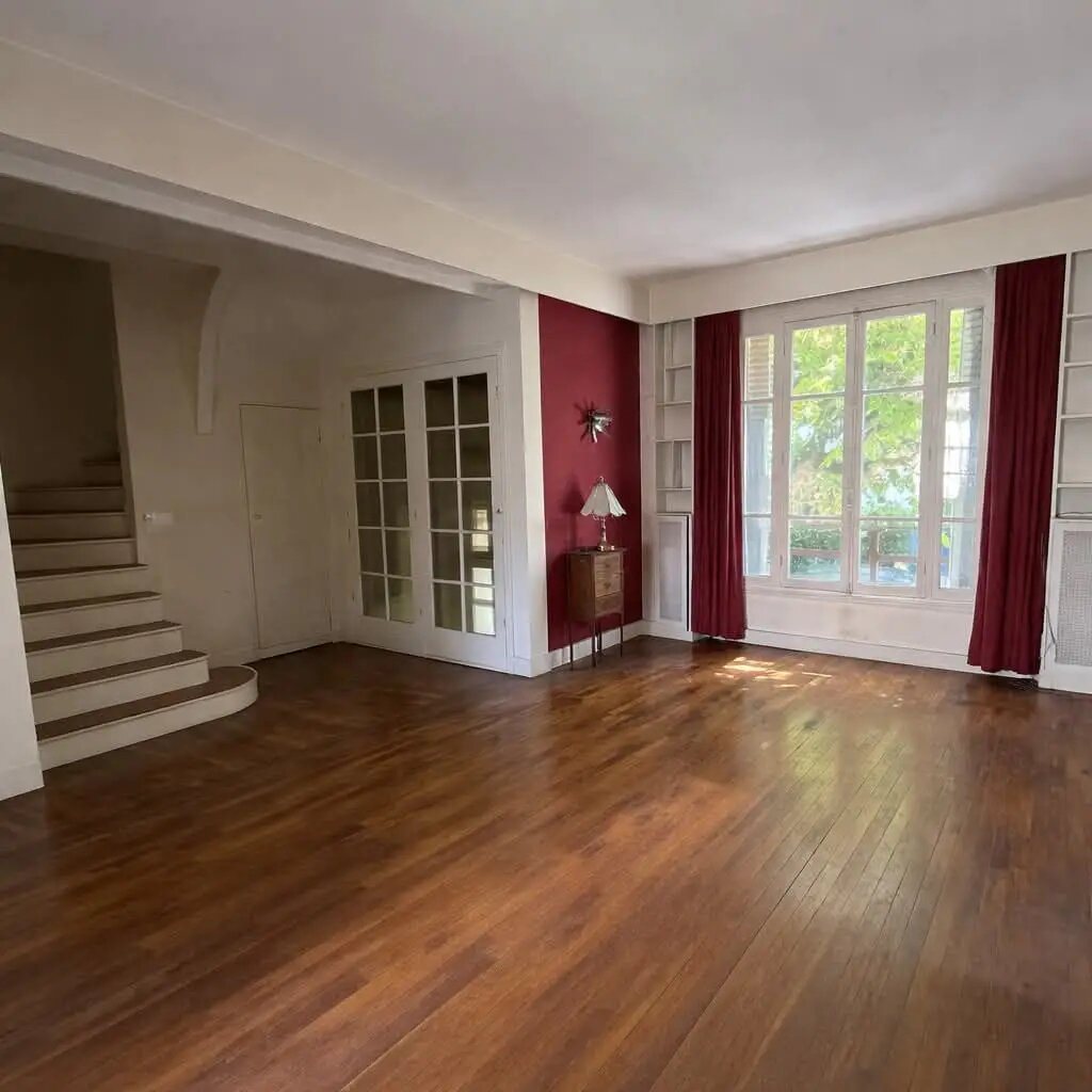 Maison à vendre, 132m², Suresnes
