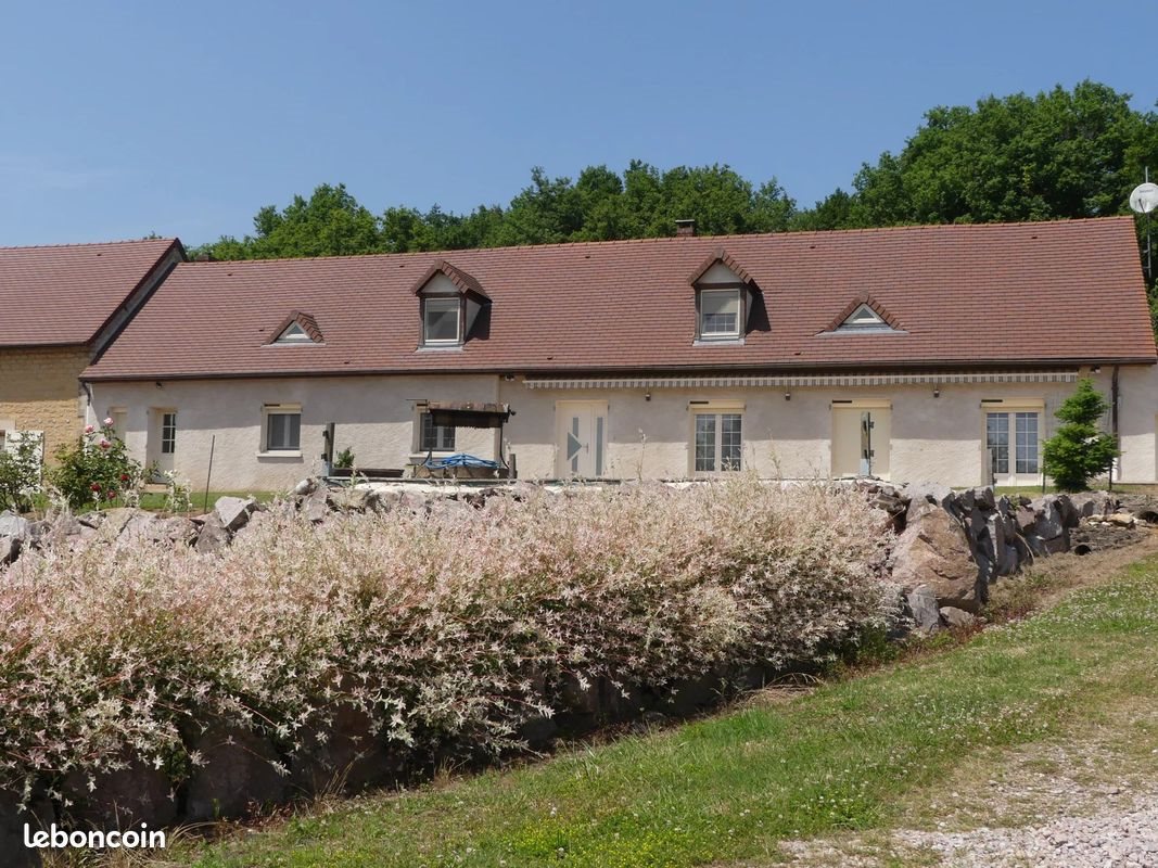 Maison à vendre, 240m², Le Breuil