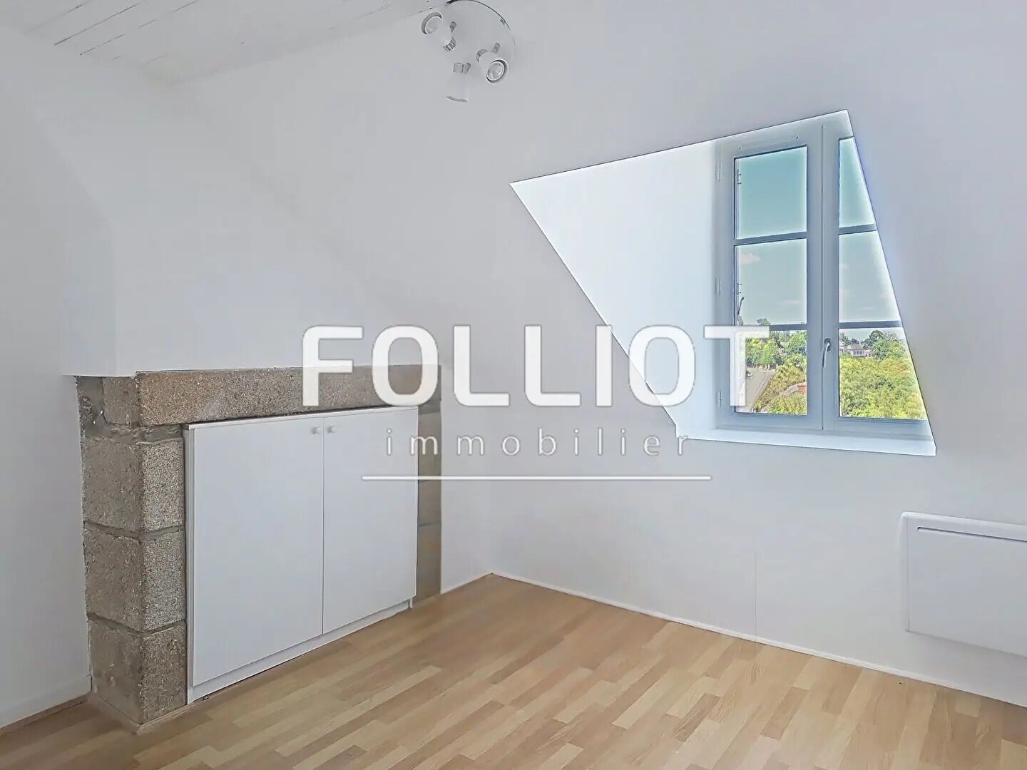 Appartement à louer, 19m², Fougères