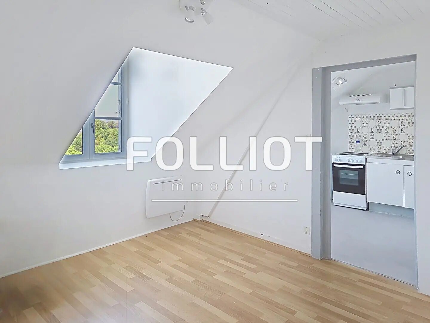 Appartement à louer, 19m², Fougères