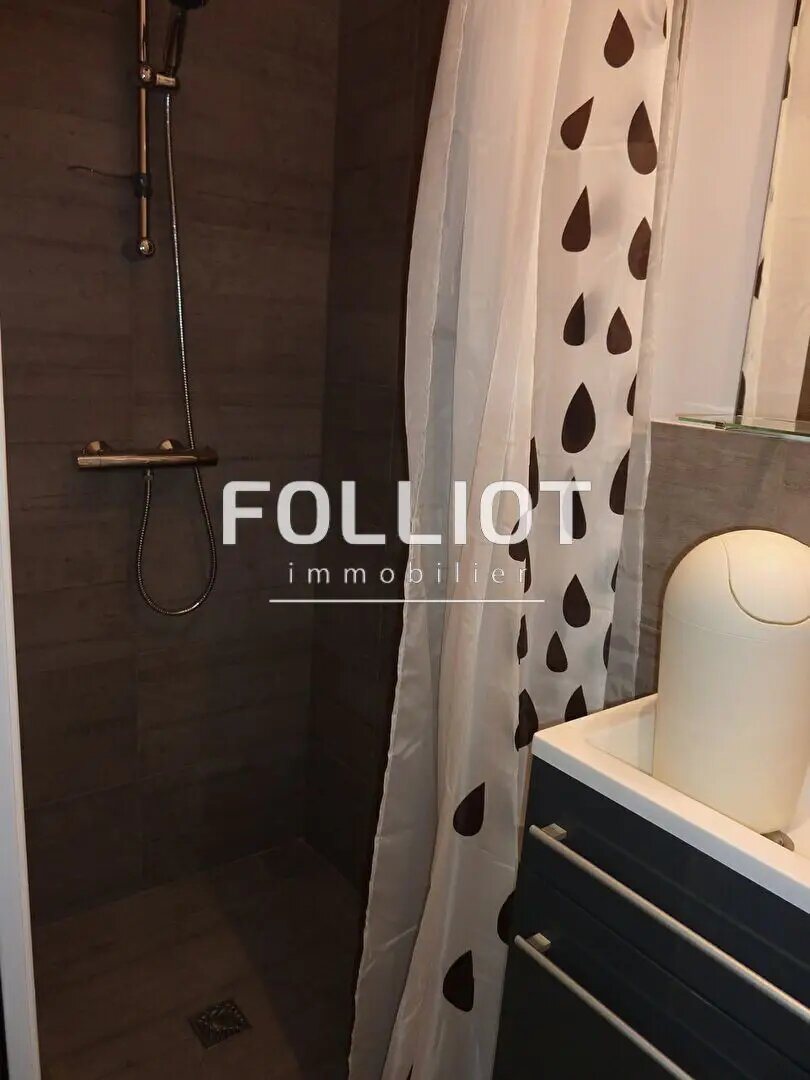 Appartement à louer, 19m², Fougères
