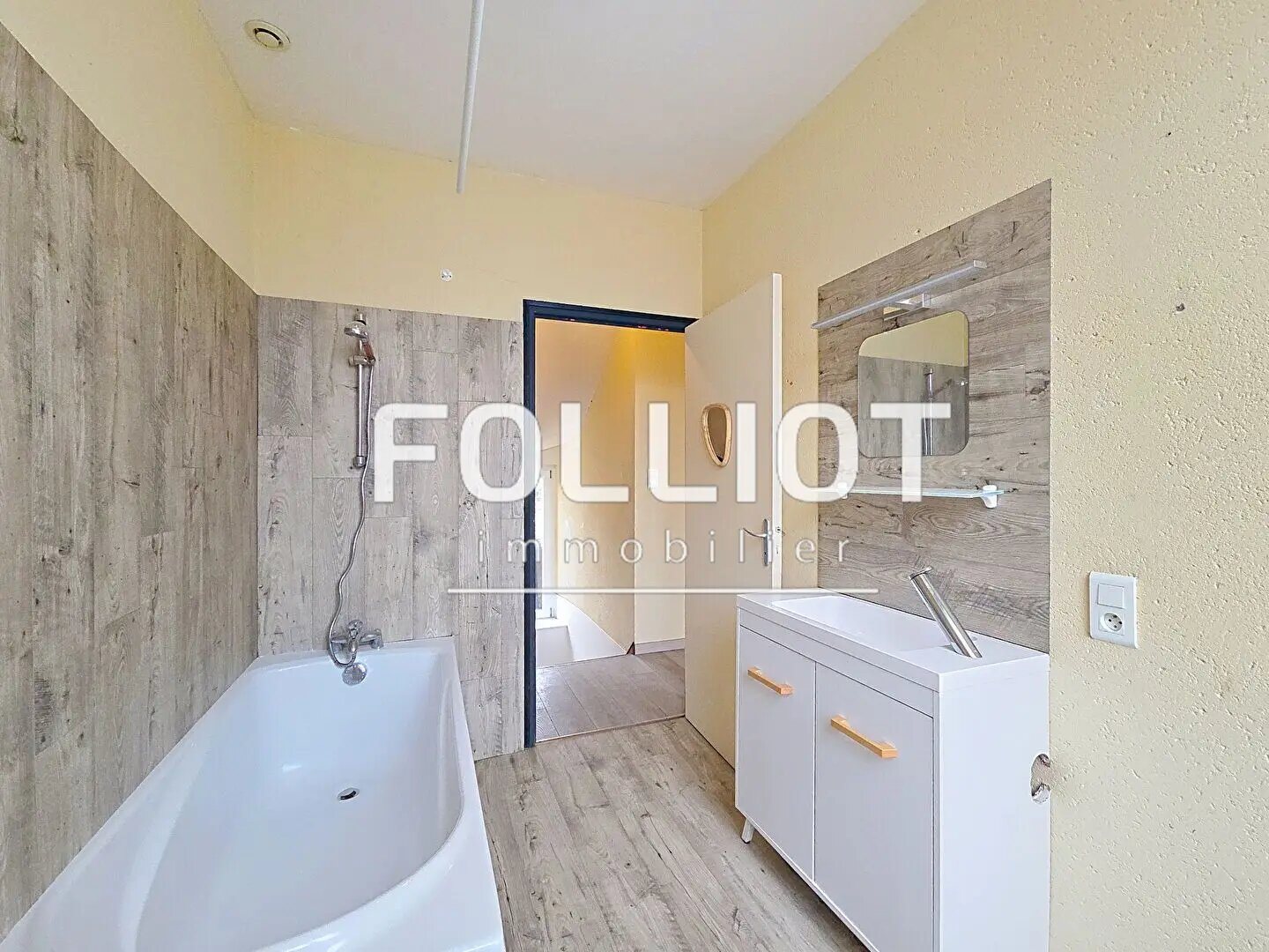 Appartement à louer, 95m², Luitré