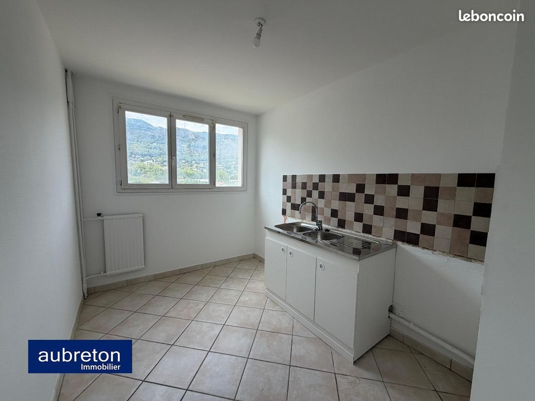 Appartement à louer, 45m², Seyssins