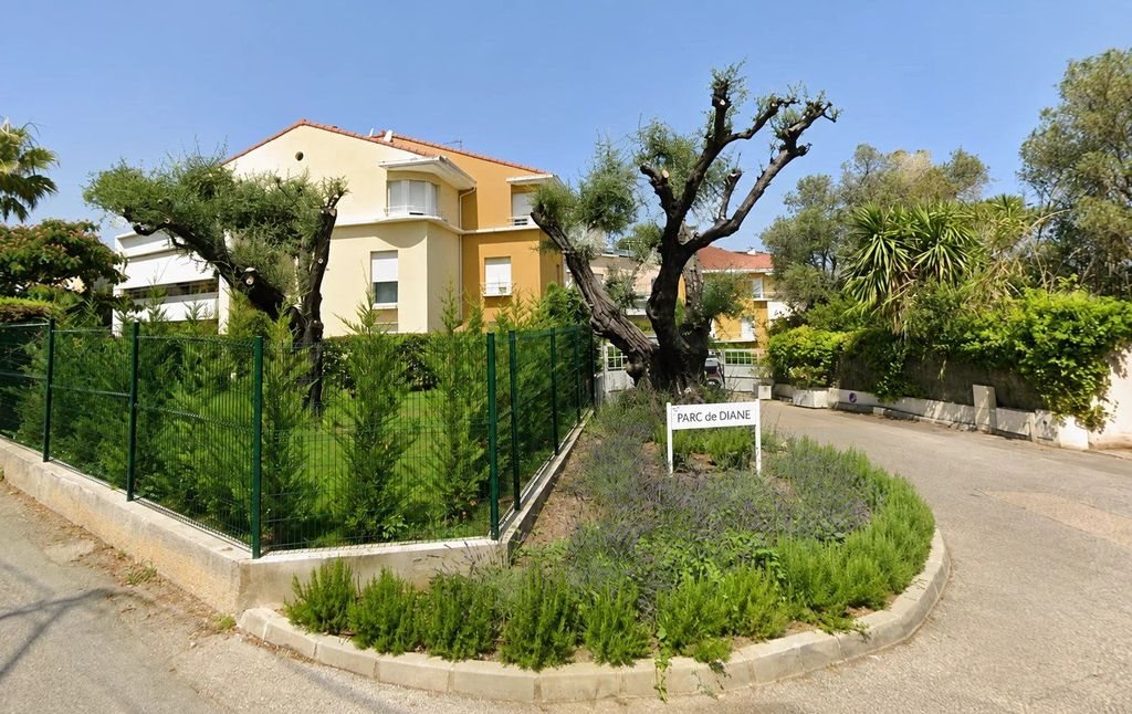 Appartement à vendre, 100m², Antibes