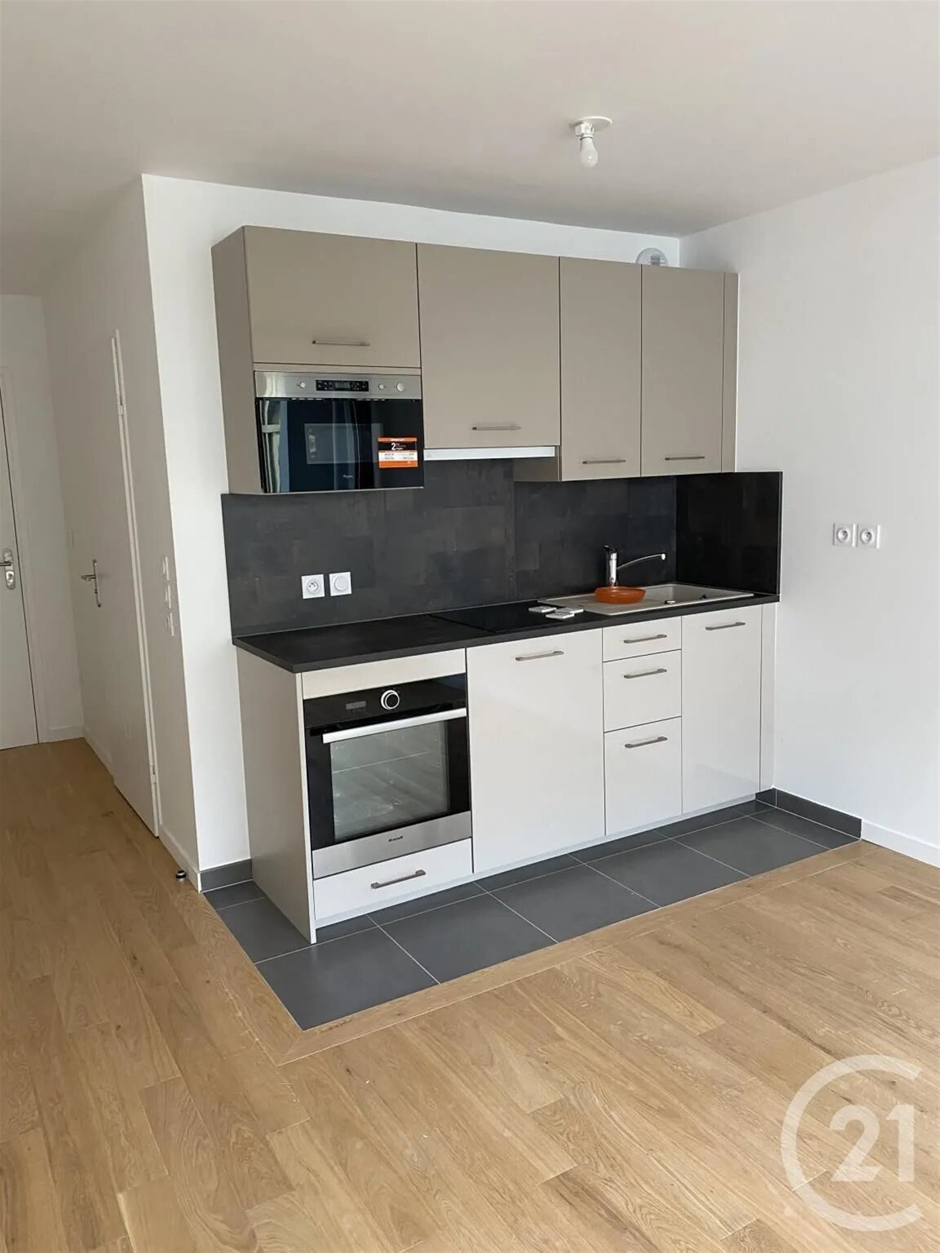 Appartement à louer, 23m², Issy-les-Moulineaux