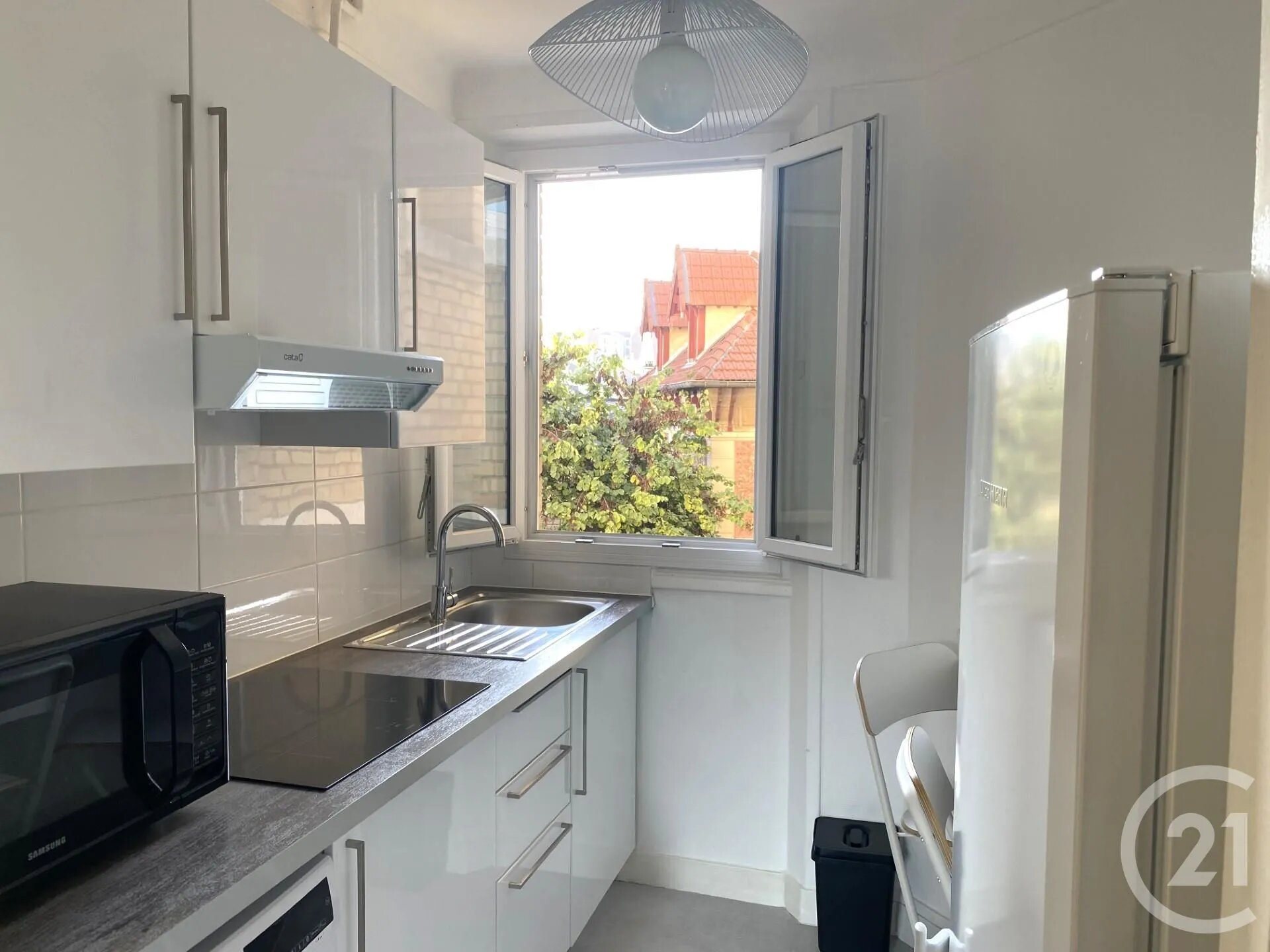 Appartement à louer, 26m², Issy-les-Moulineaux