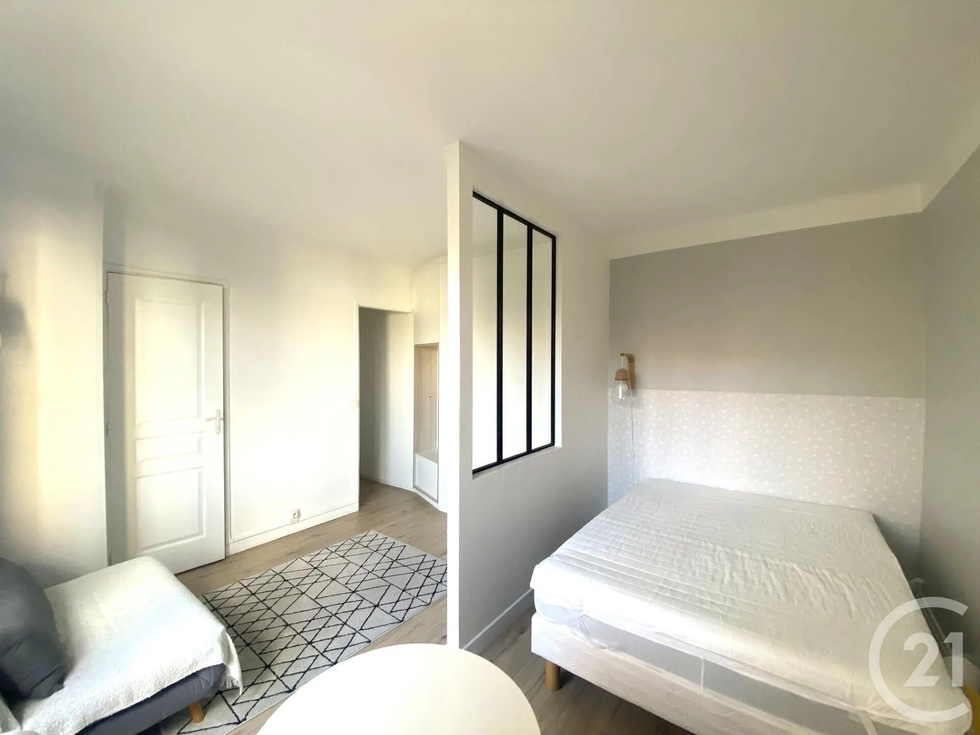 Appartement à louer, 26m², Issy-les-Moulineaux