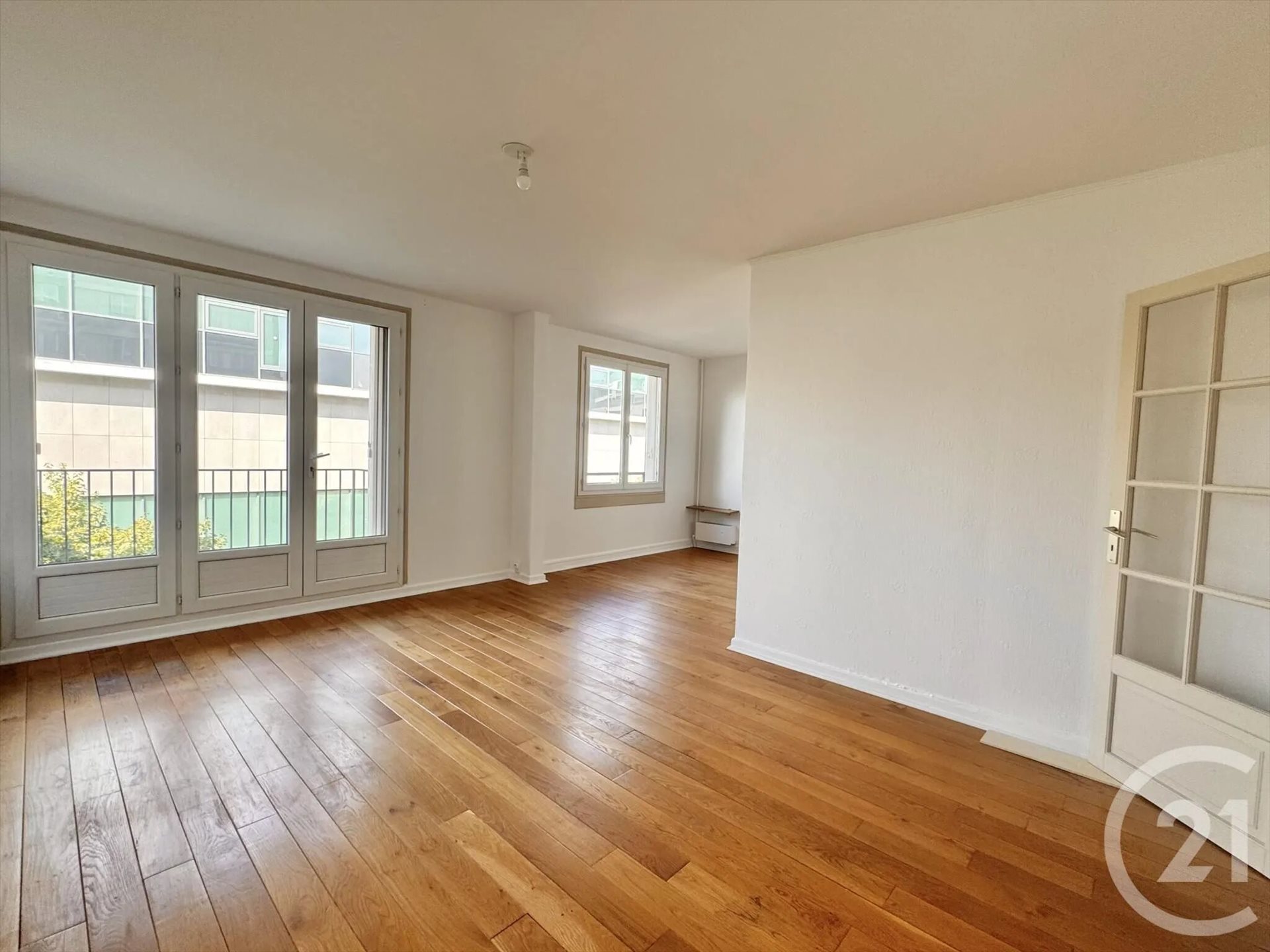 Appartement à louer, 75m², Issy-les-Moulineaux