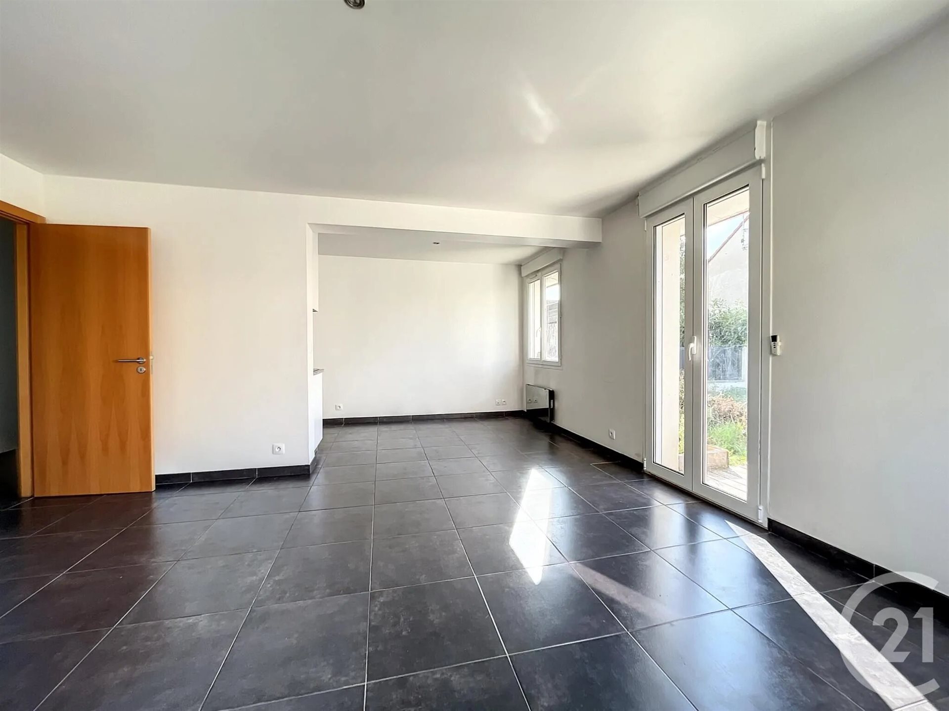 Appartement à louer, 49m², Nanterre