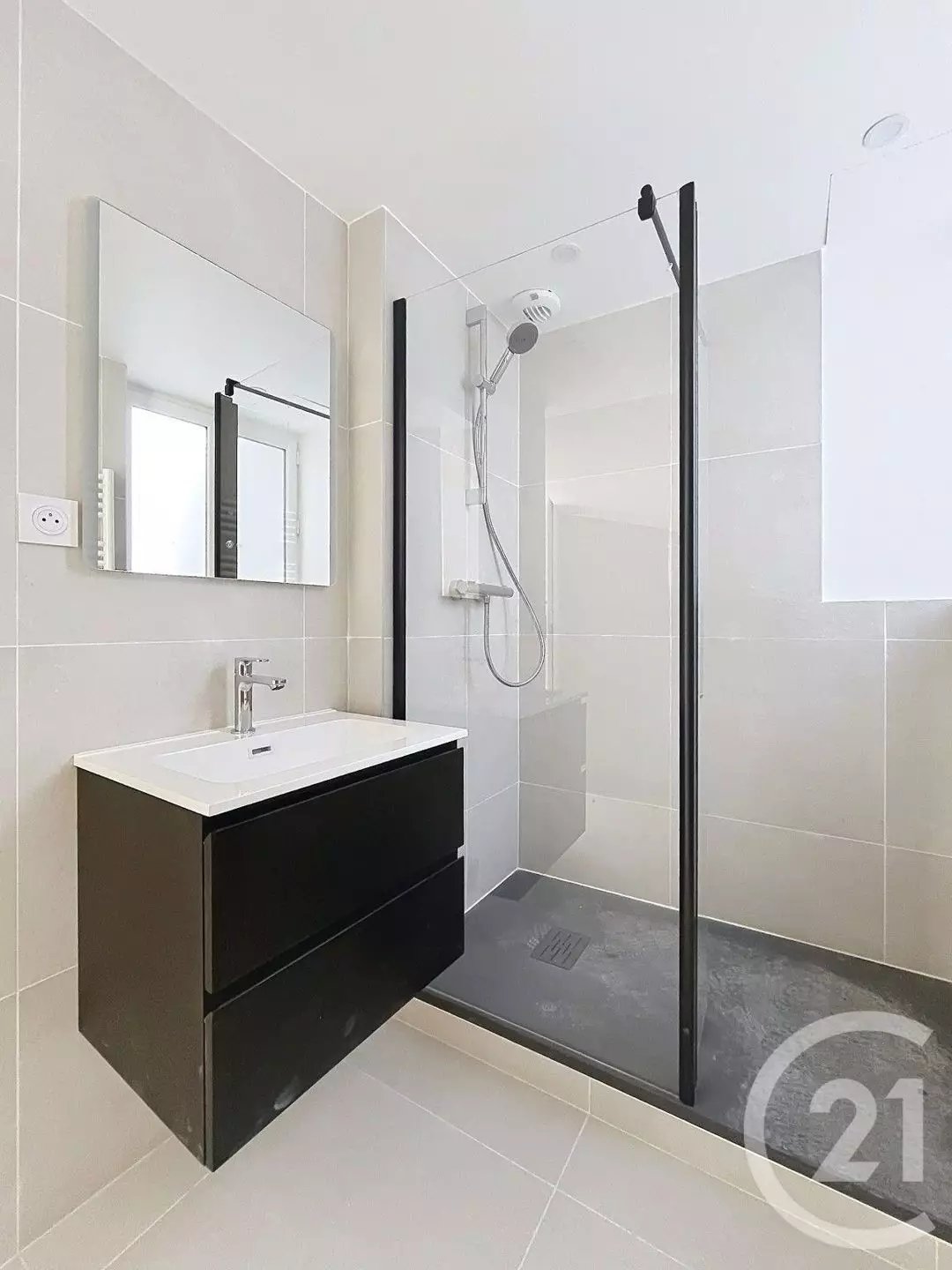 Appartement à louer, 46m², Nanterre