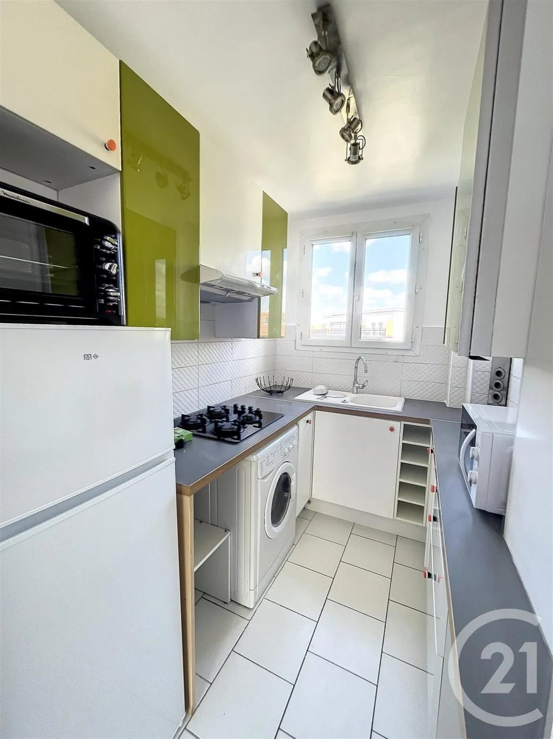 Appartement à louer, 45m², Nanterre