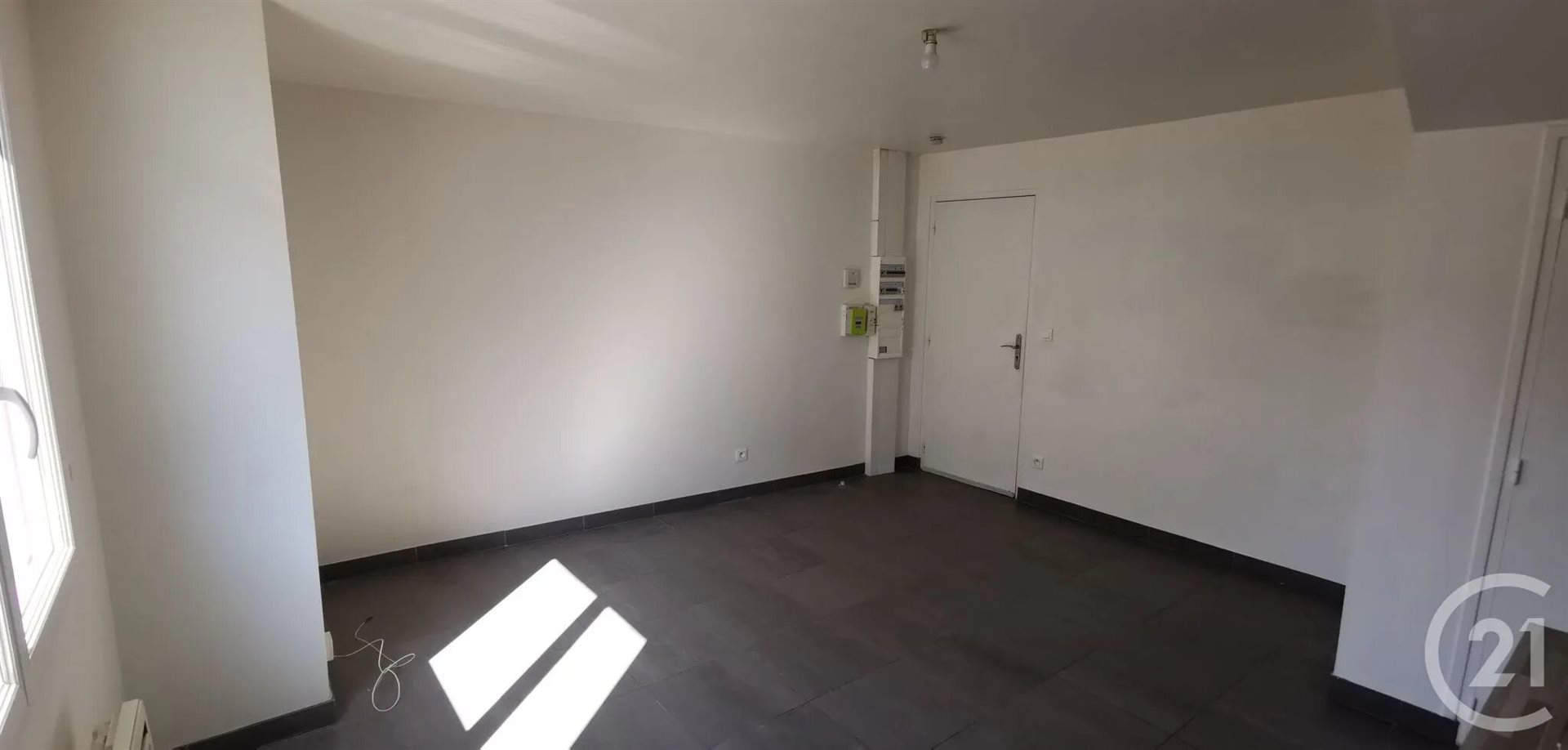 Appartement à louer, 42m², Fosses