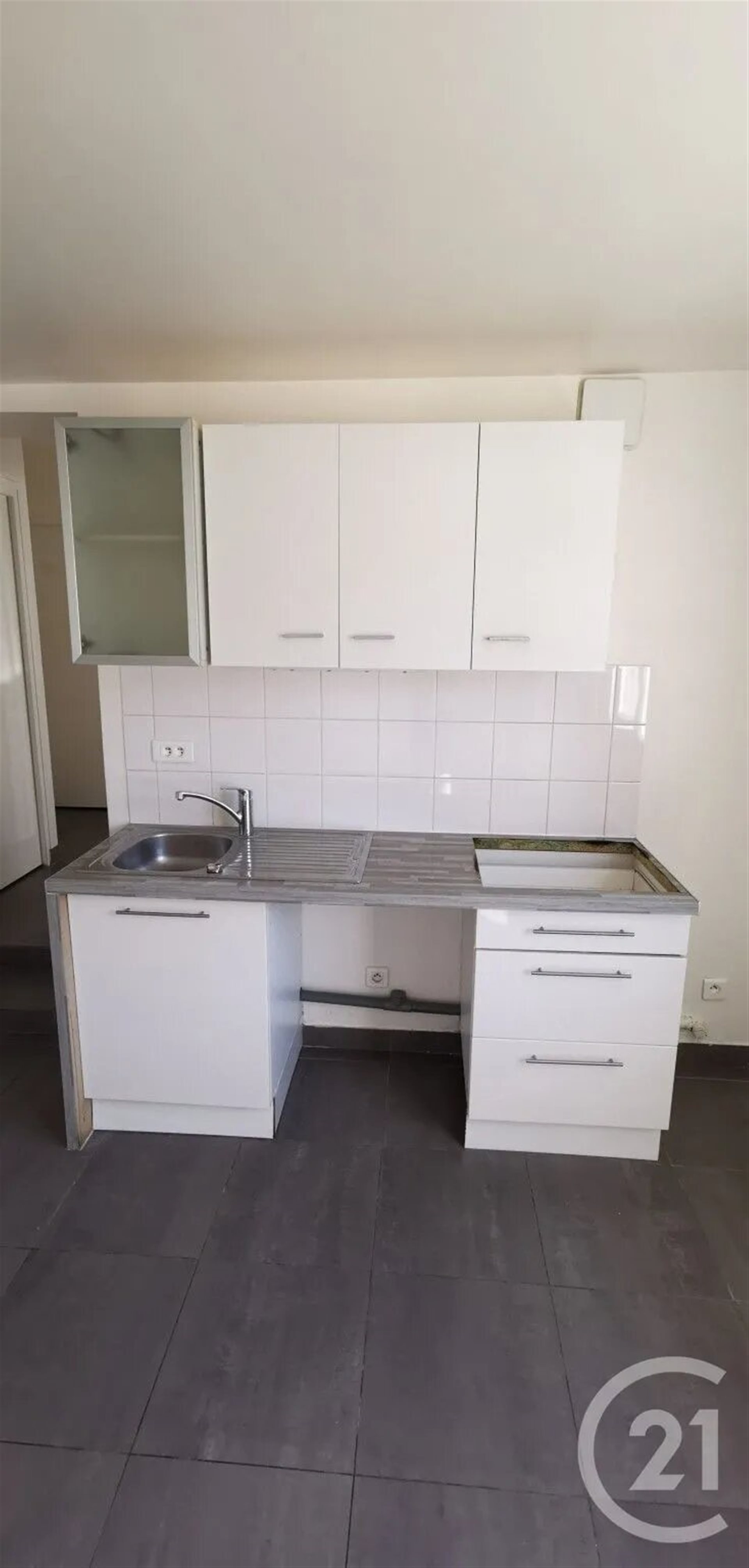 Appartement à louer, 42m², Fosses