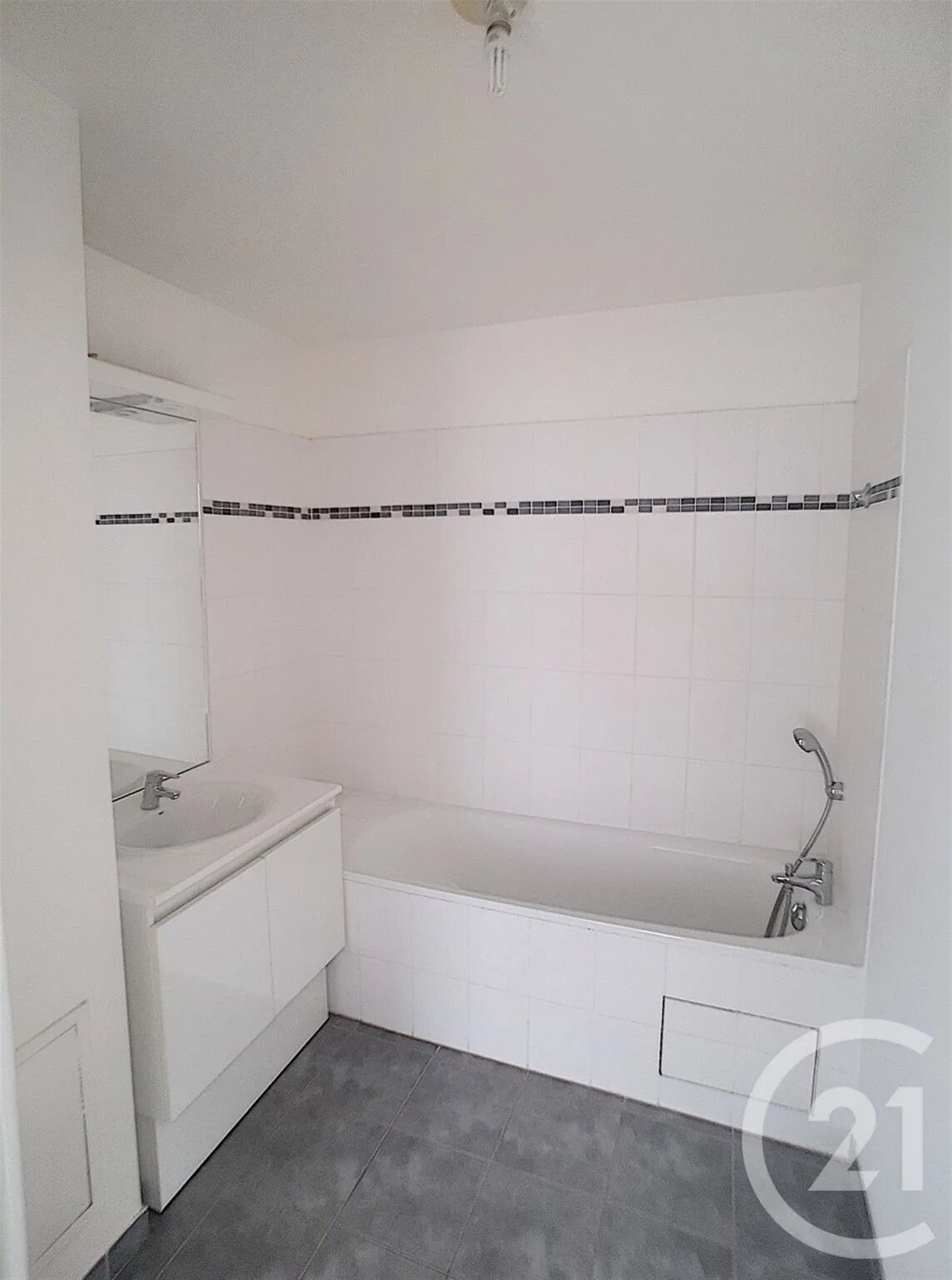 Appartement à louer, 47m², Drancy