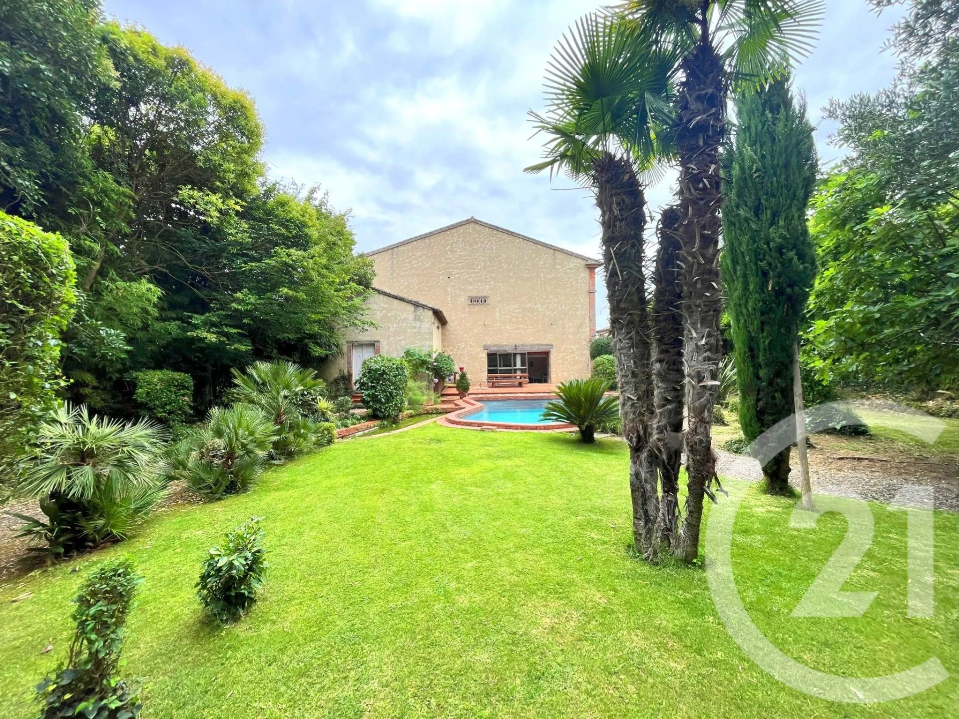 Maison à vendre, 393m², Daux