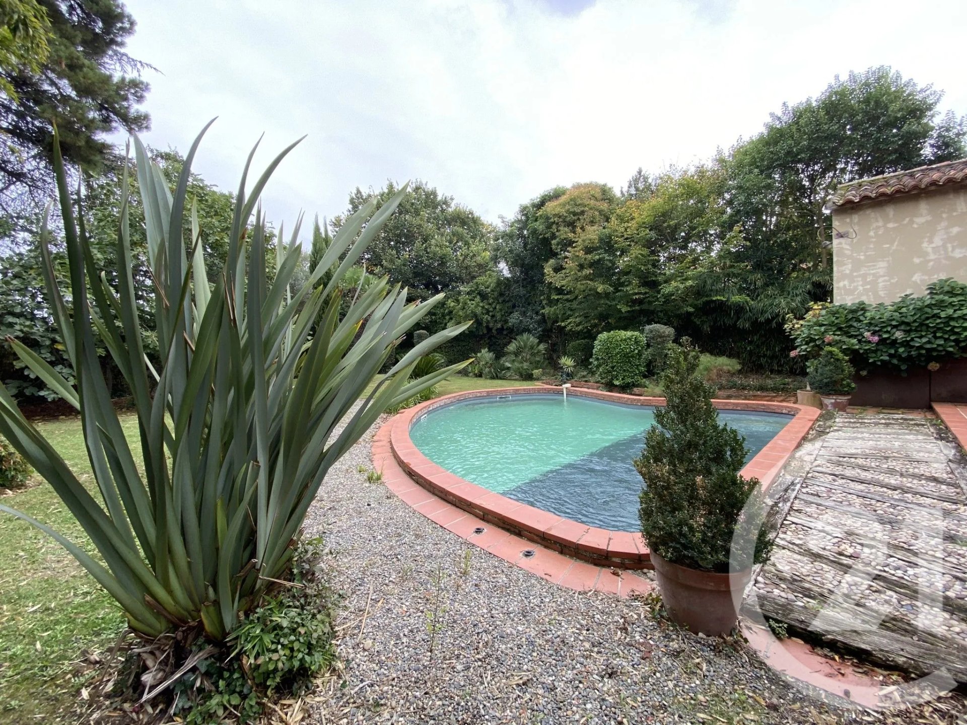 Maison à vendre, 393m², Daux