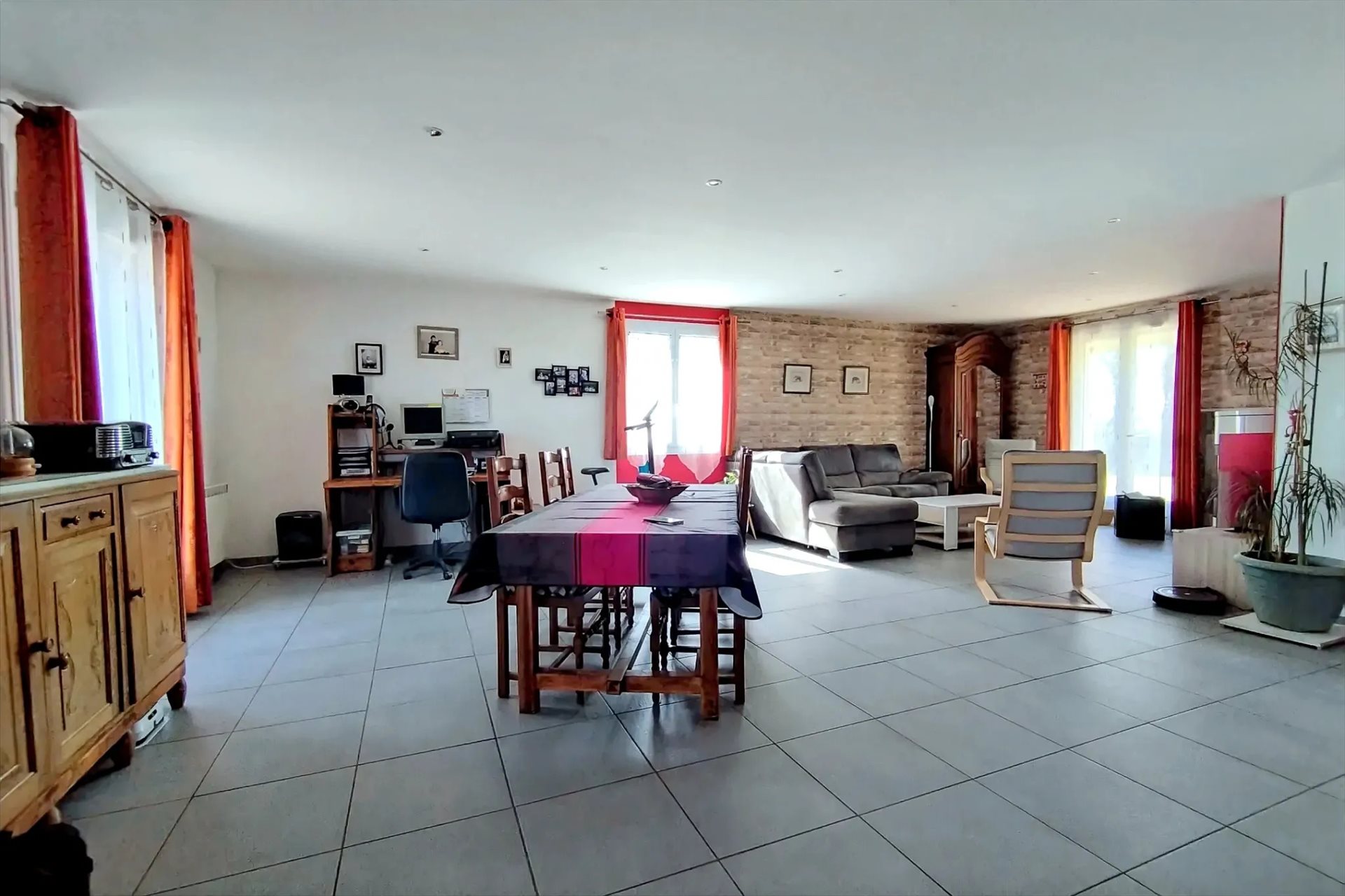 Maison à louer, 133m², Touvois