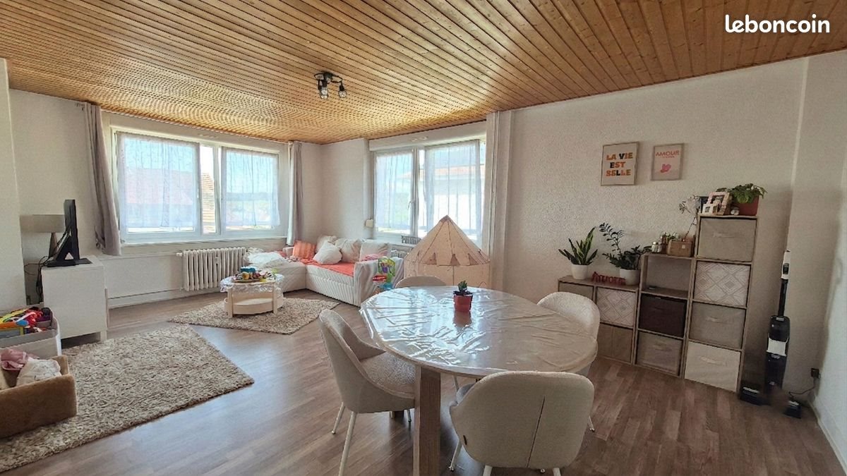 Appartement à vendre, 84m², Charquemont