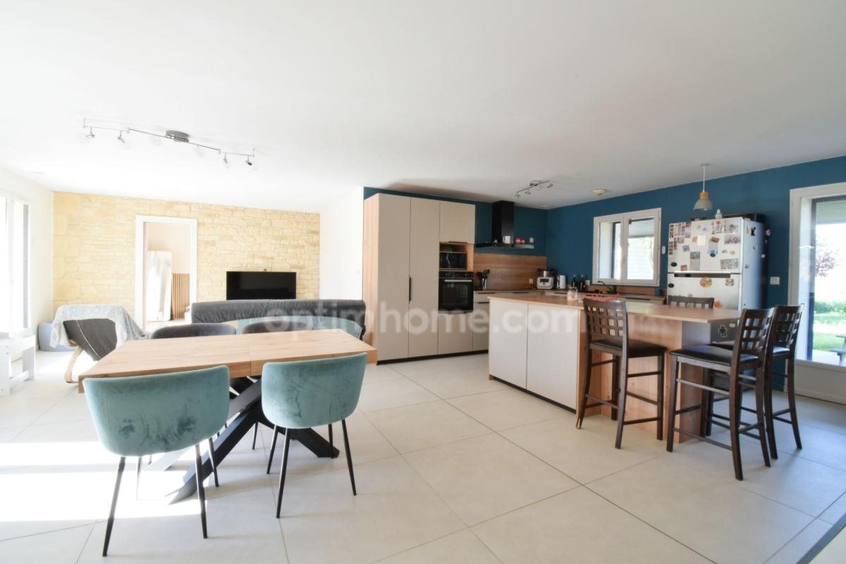 Maison à vendre, 136m², Billom