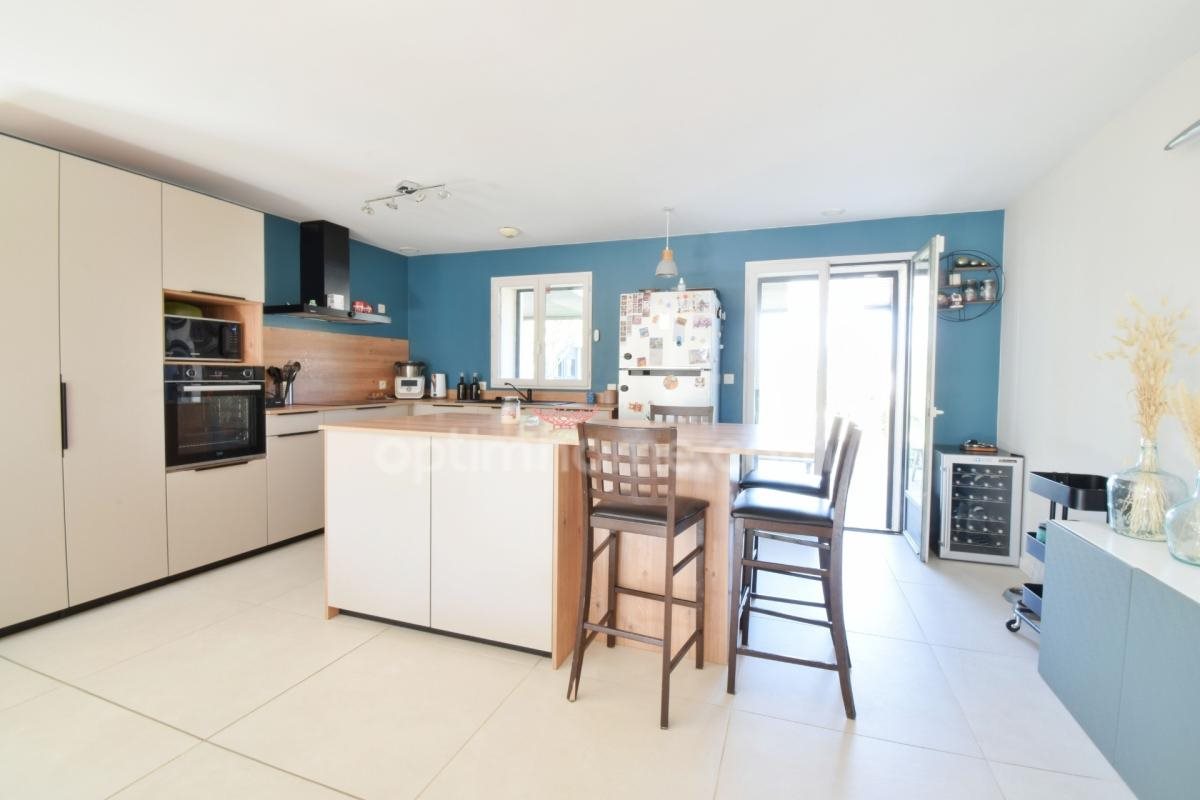 Maison à vendre, 136m², Billom