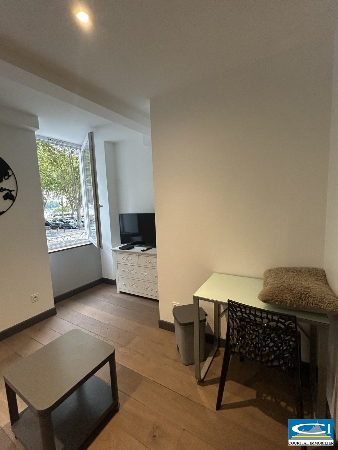 Appartement à louer, 24m², Tournon-sur-Rhône