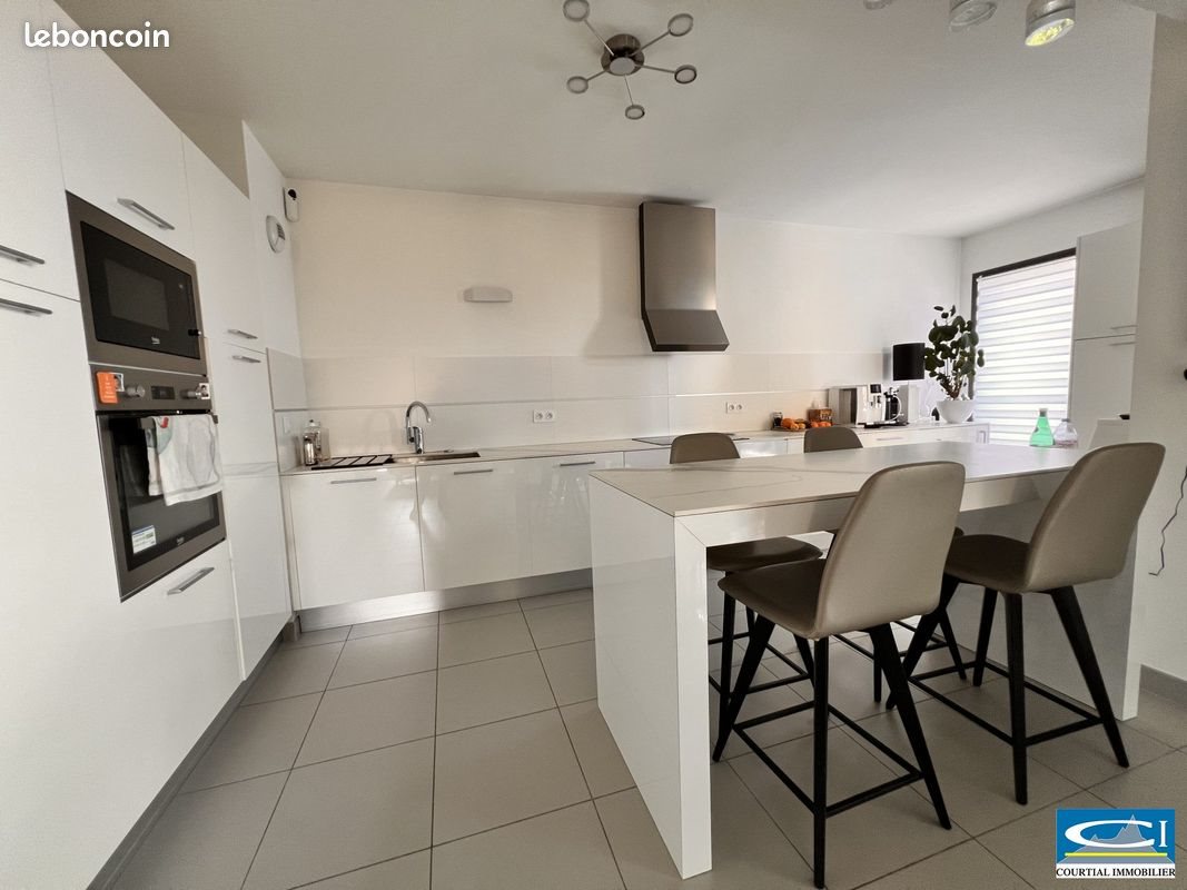 Appartement à vendre, 102m², Tournon-sur-Rhône