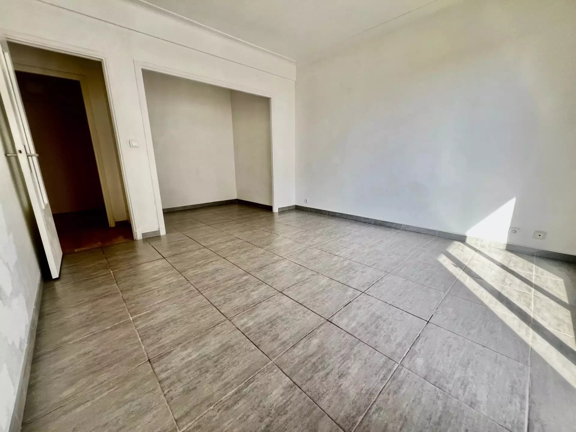 Appartement à louer, 40m², Nice
