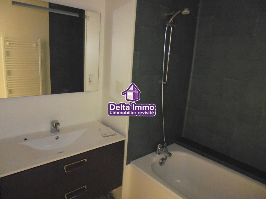 Appartement à louer, 79m², Miserey