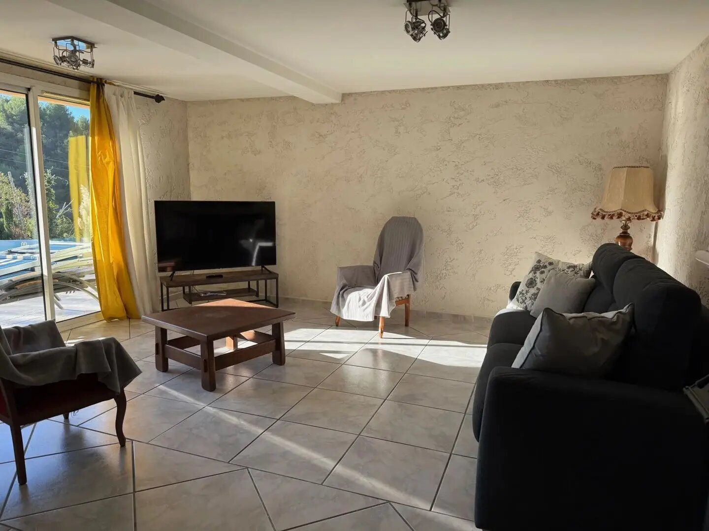 Appartement à louer, 75m², Auriol