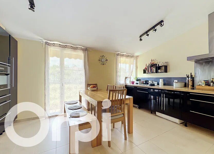 Maison à vendre, 94m², Valleiry