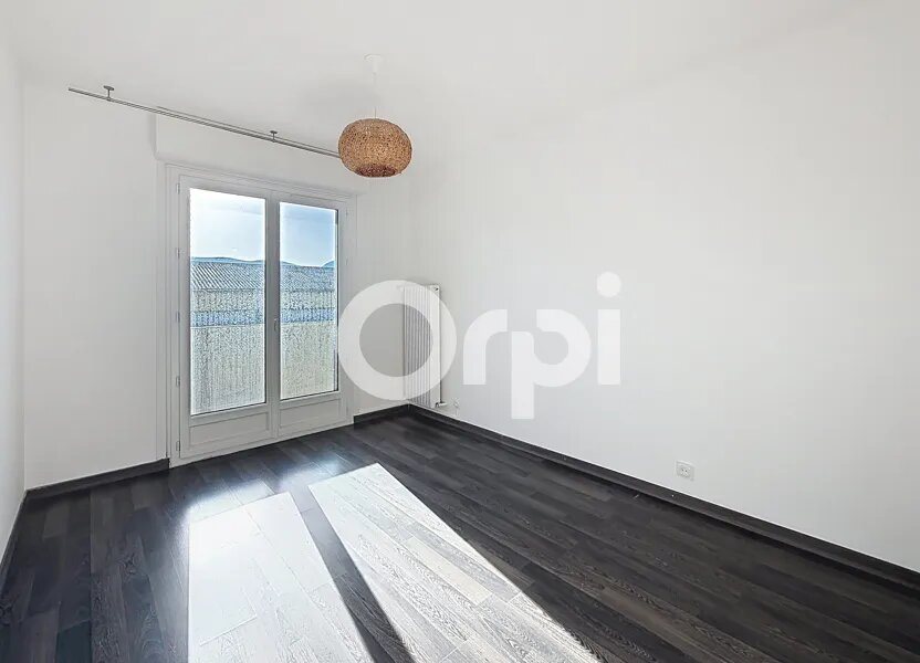 Appartement à vendre, 66m², Valleiry