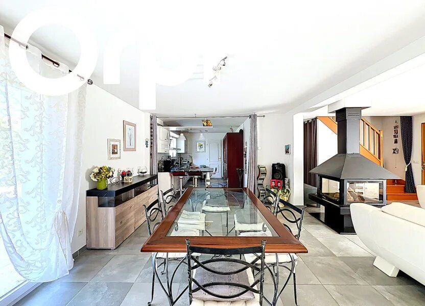 Maison à vendre, 138m², Valleiry
