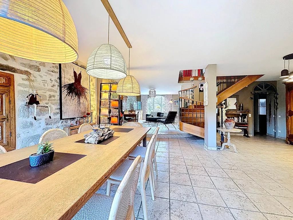 Maison à vendre, 214m², Cernex