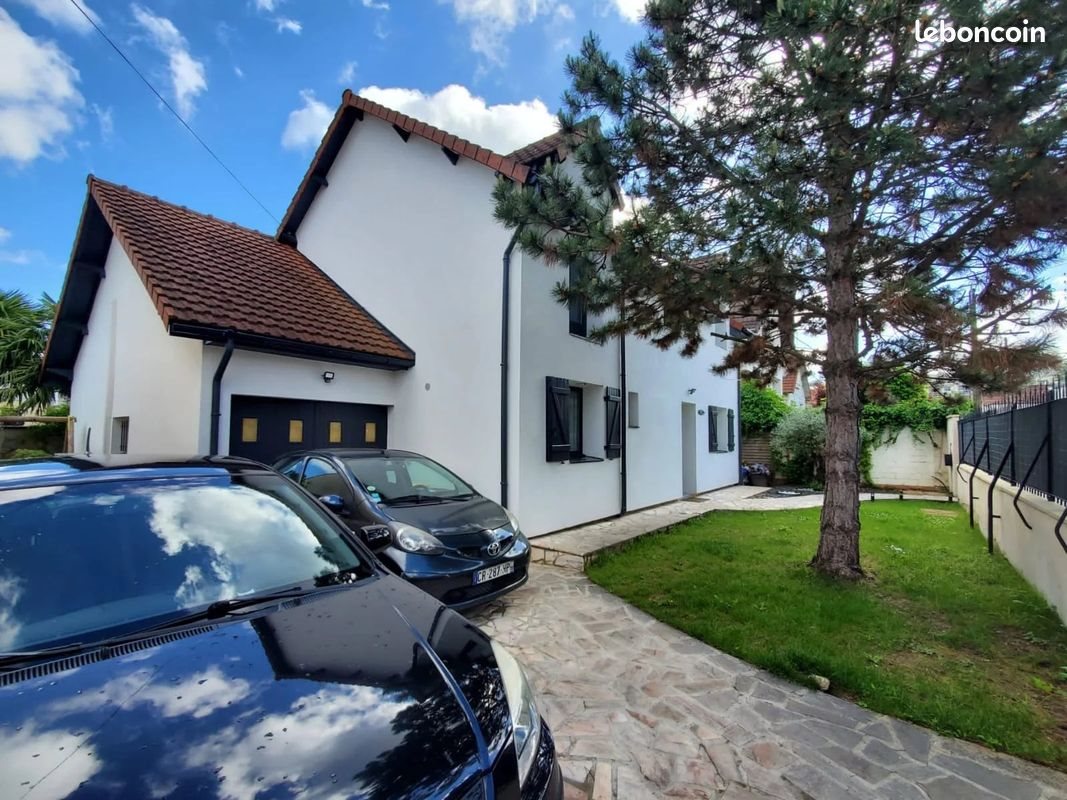Maison à louer, 115m², Chelles