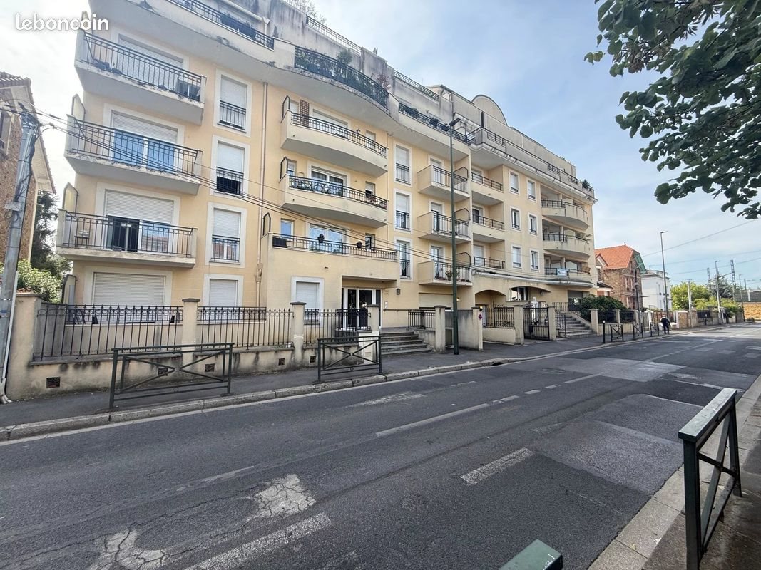 Appartement à louer, 40m², Chelles