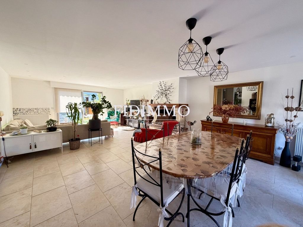 Maison à vendre, 162m², Ormesson-sur-Marne
