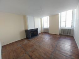Appartement à louer, 69m², Dax