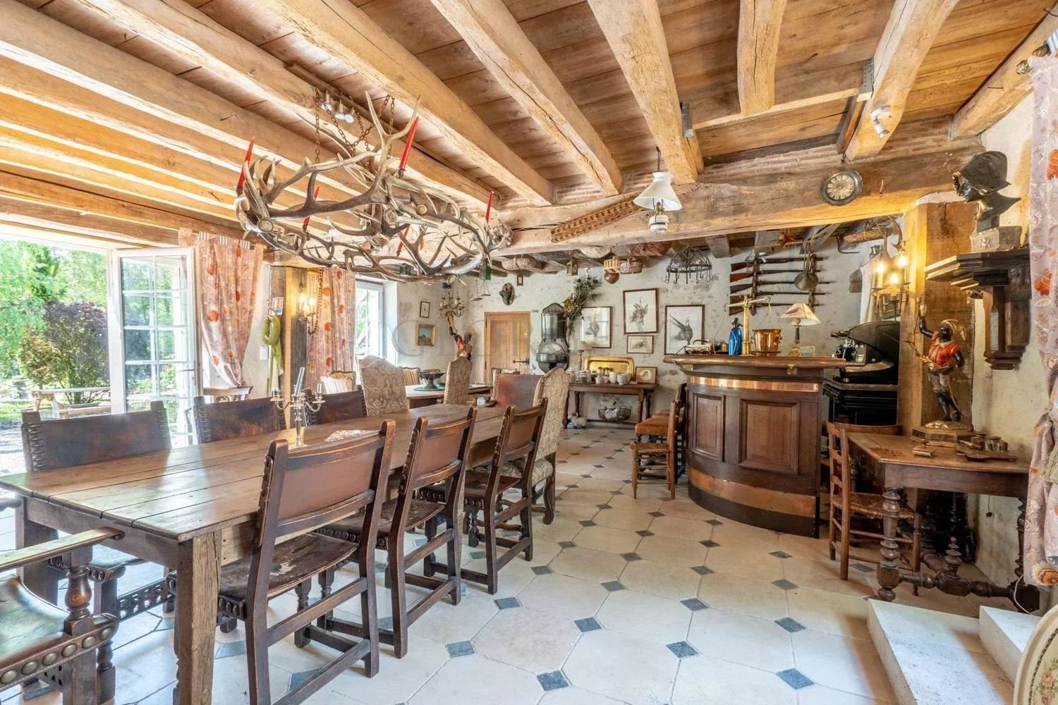 Maison à vendre, 2300m², Mont-près-Chambord