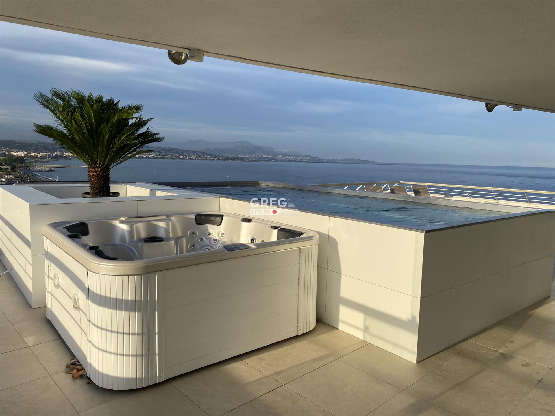 Appartement à vendre, 125m², Villeneuve-Loubet