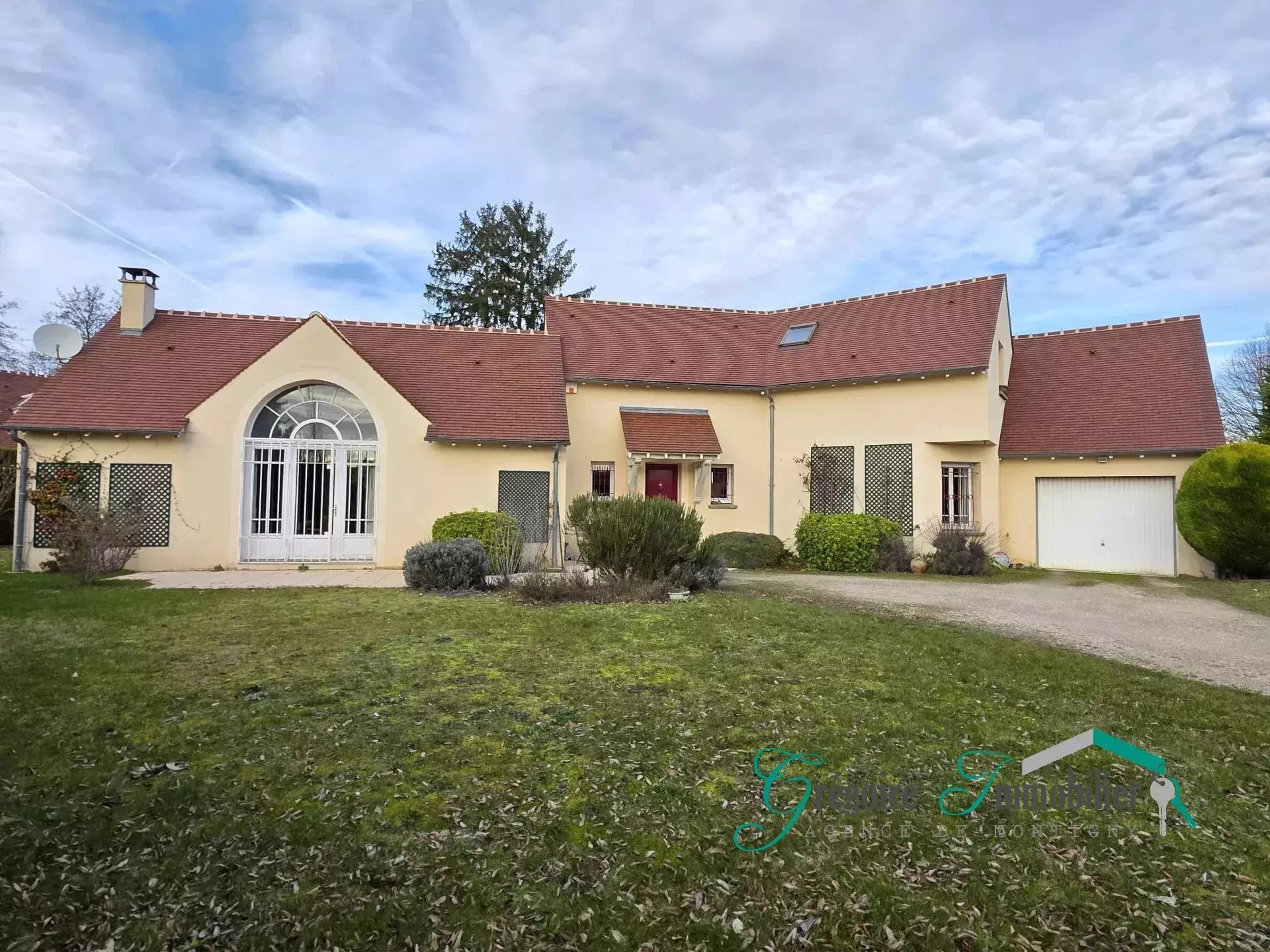 Maison à vendre, 143m², La Genevraye