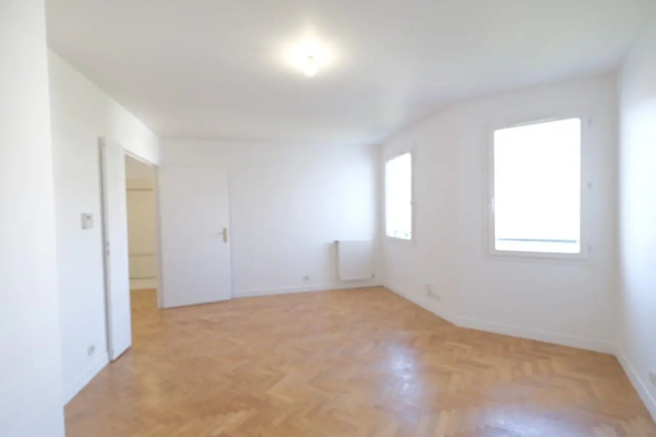 Appartement à louer, 43m², Clichy
