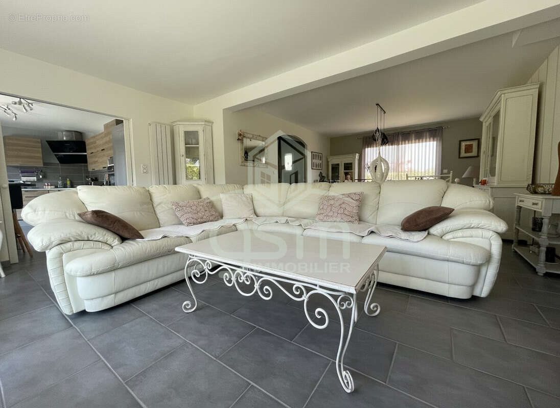 Maison à vendre, 156m², Montbazon