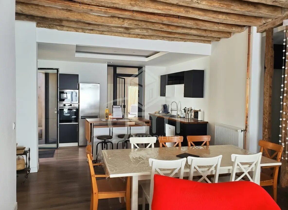Maison à vendre, 213m², Cormery
