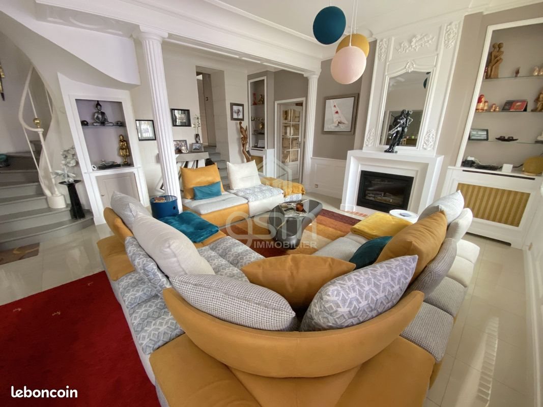 Maison à vendre, 212m², Sainte-Maure-de-Touraine