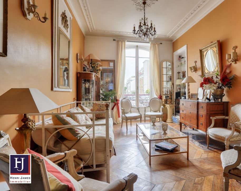 Appartement à vendre, 142m², Versailles